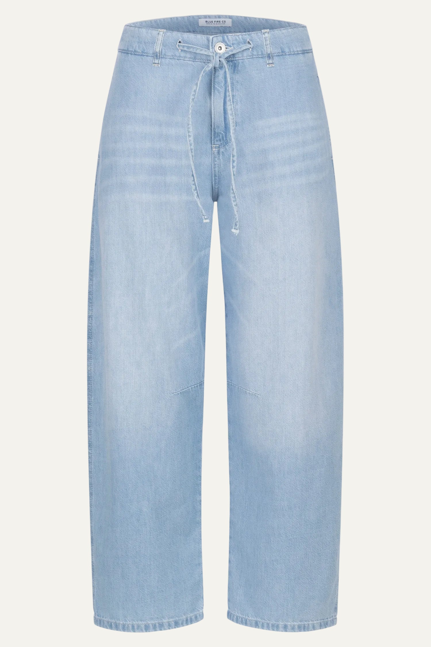 Zoe barrel fit - light summer blue