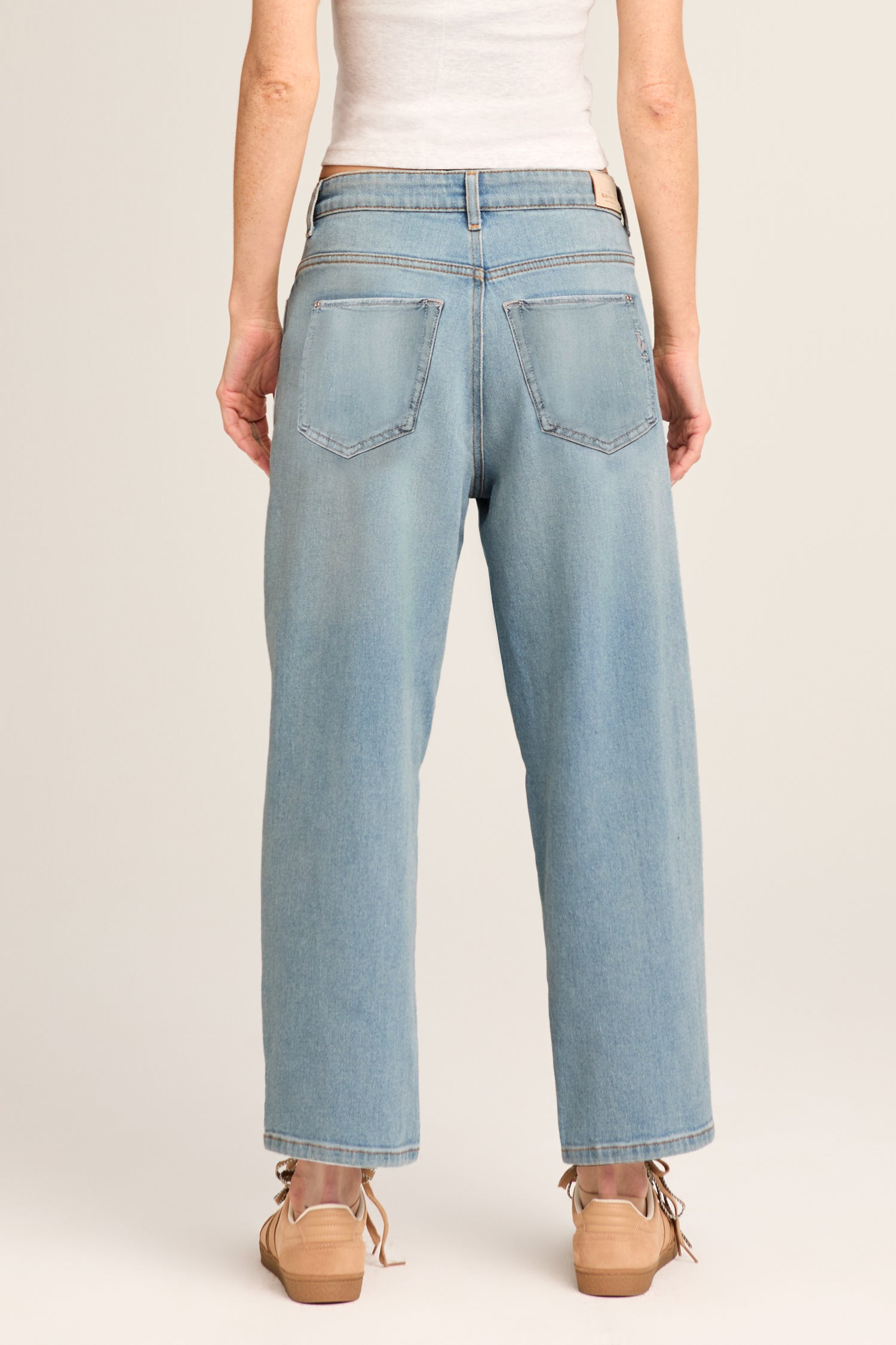 Zoe barrel fit - authentic blue