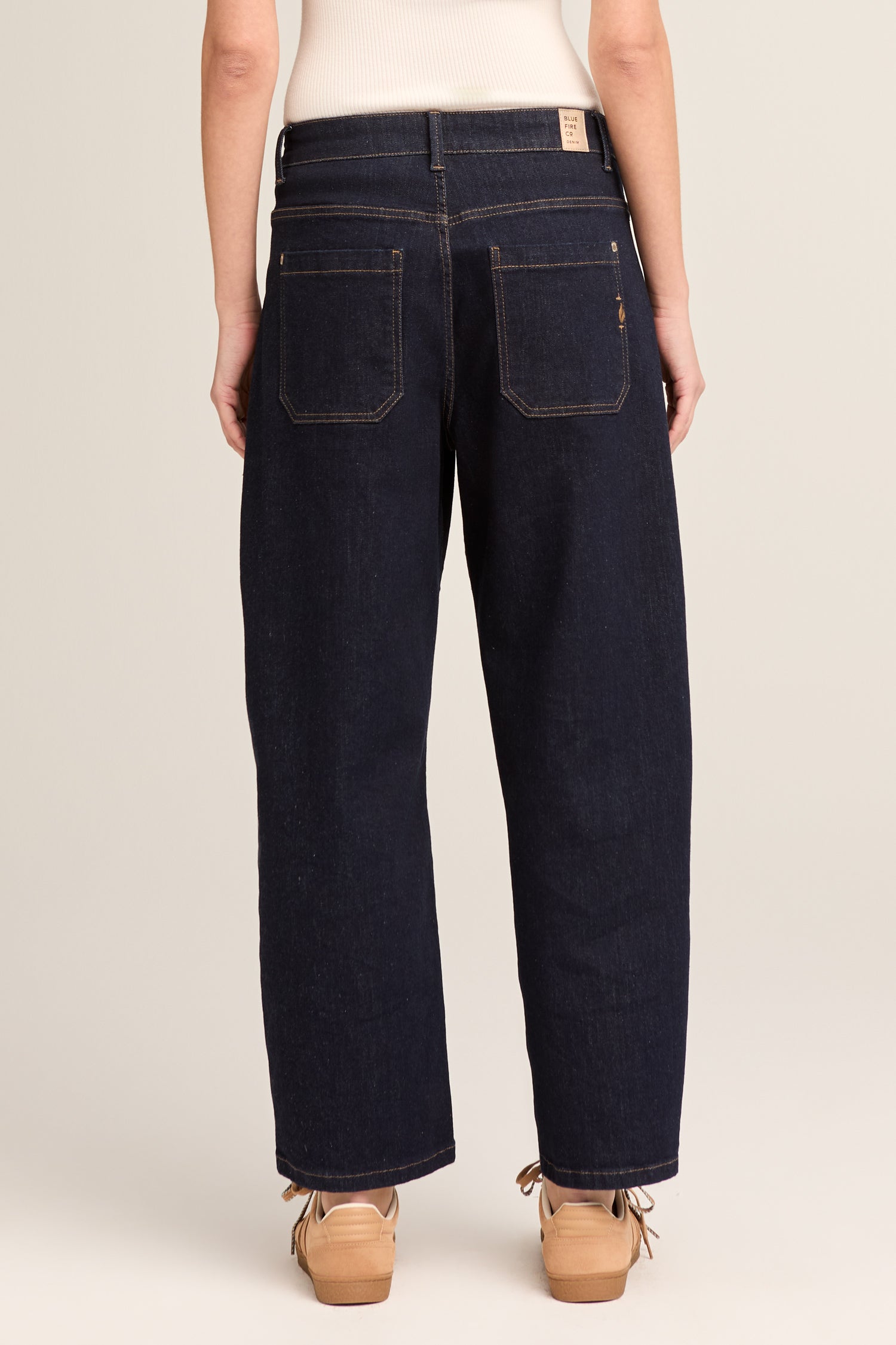 Zoe barrel fit - rinse