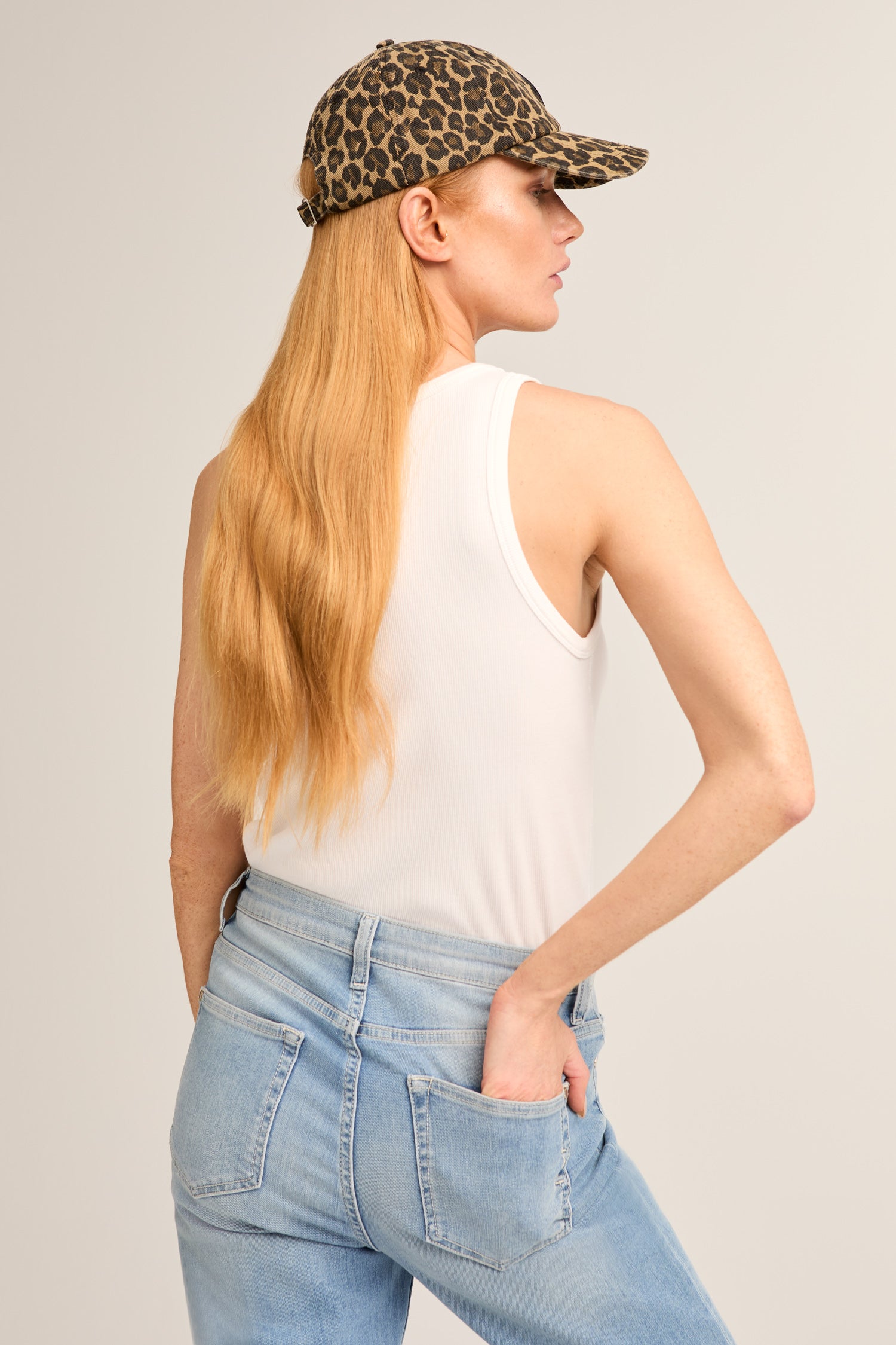 BF Cap - washed leo