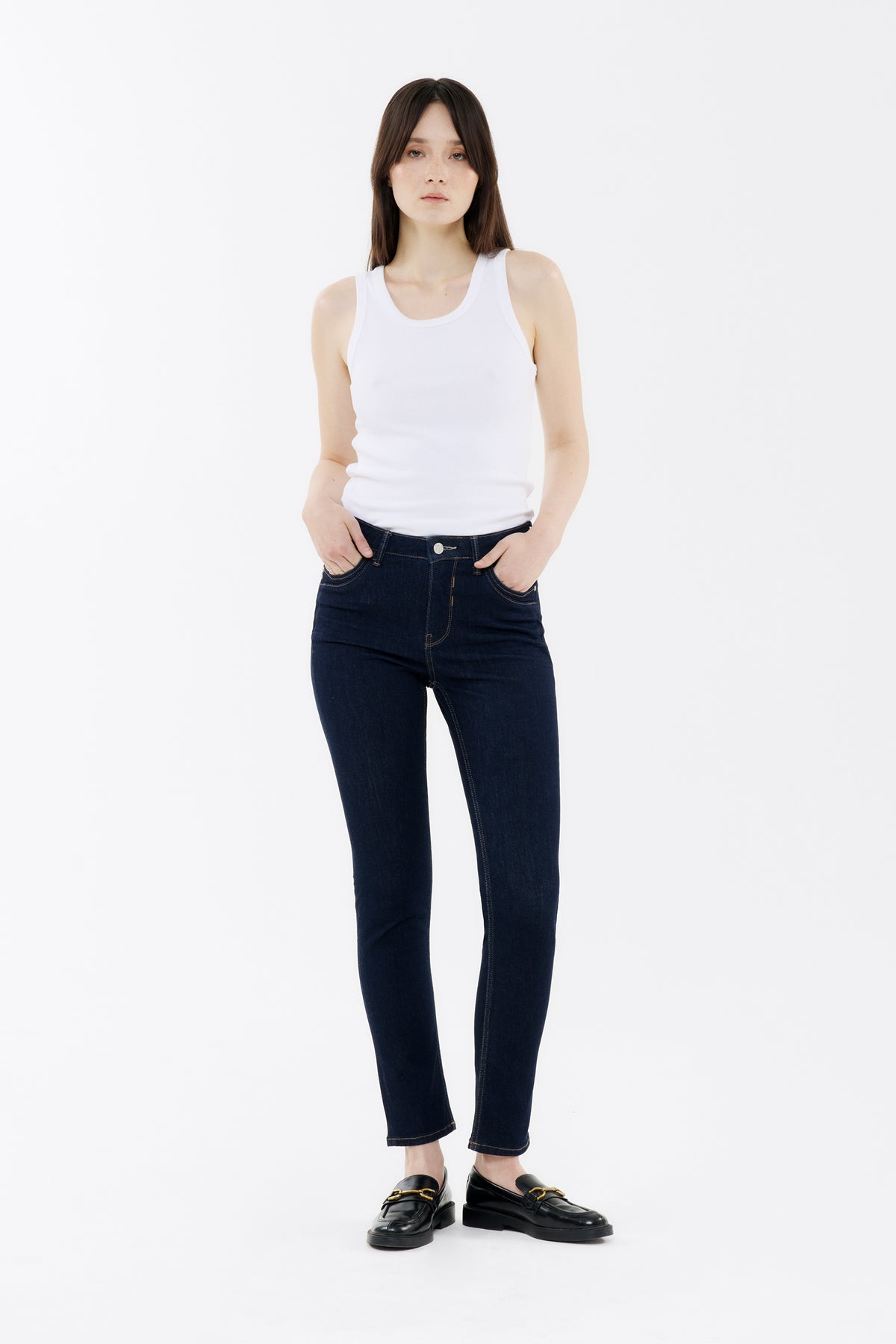 Nancy - Slim