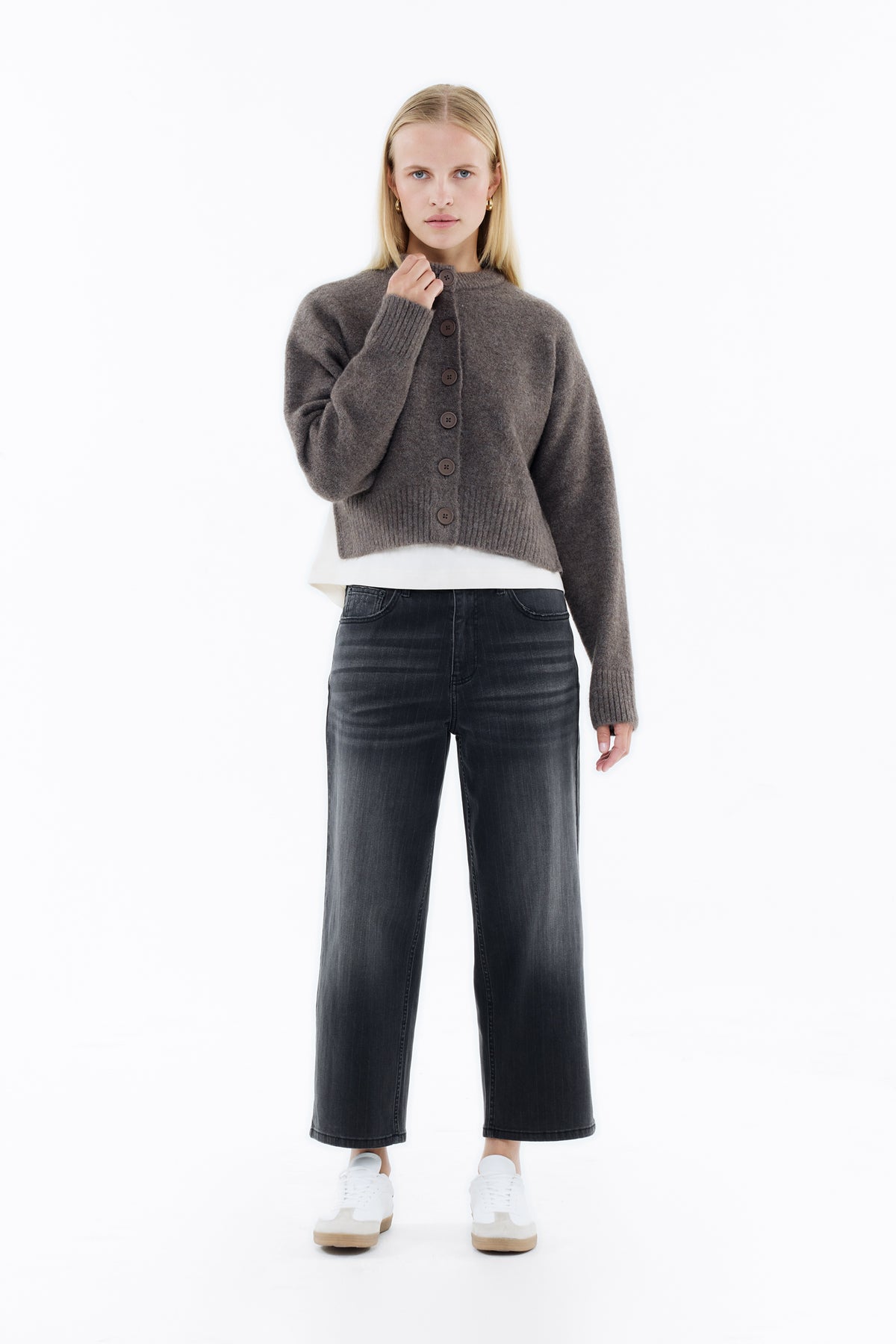 Anna relaxed straight - black copper