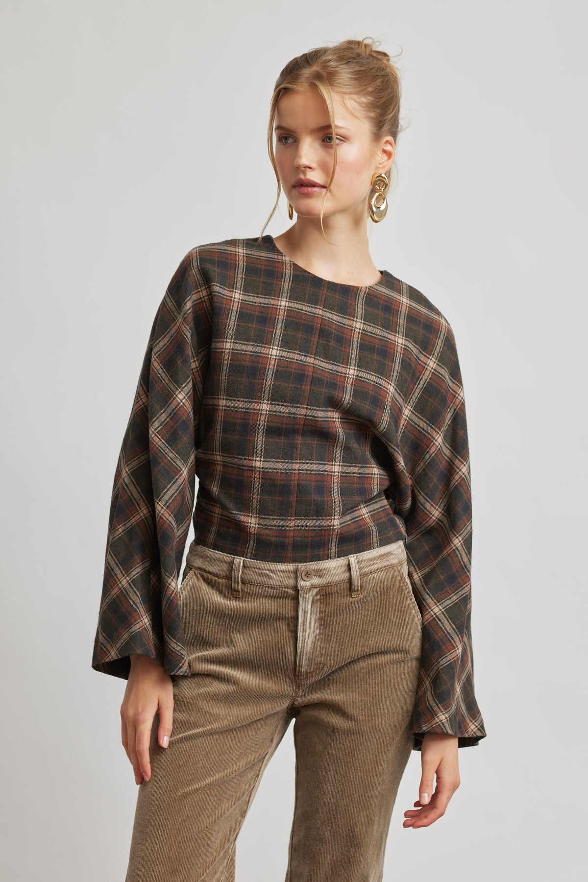 Lea straight - warm caramel