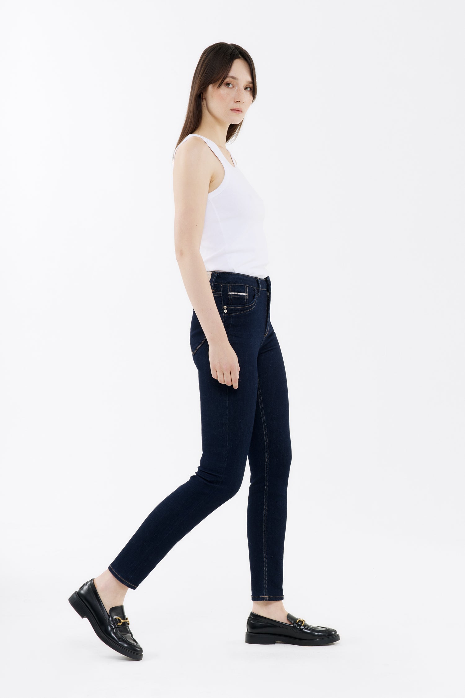 Nancy - Slim