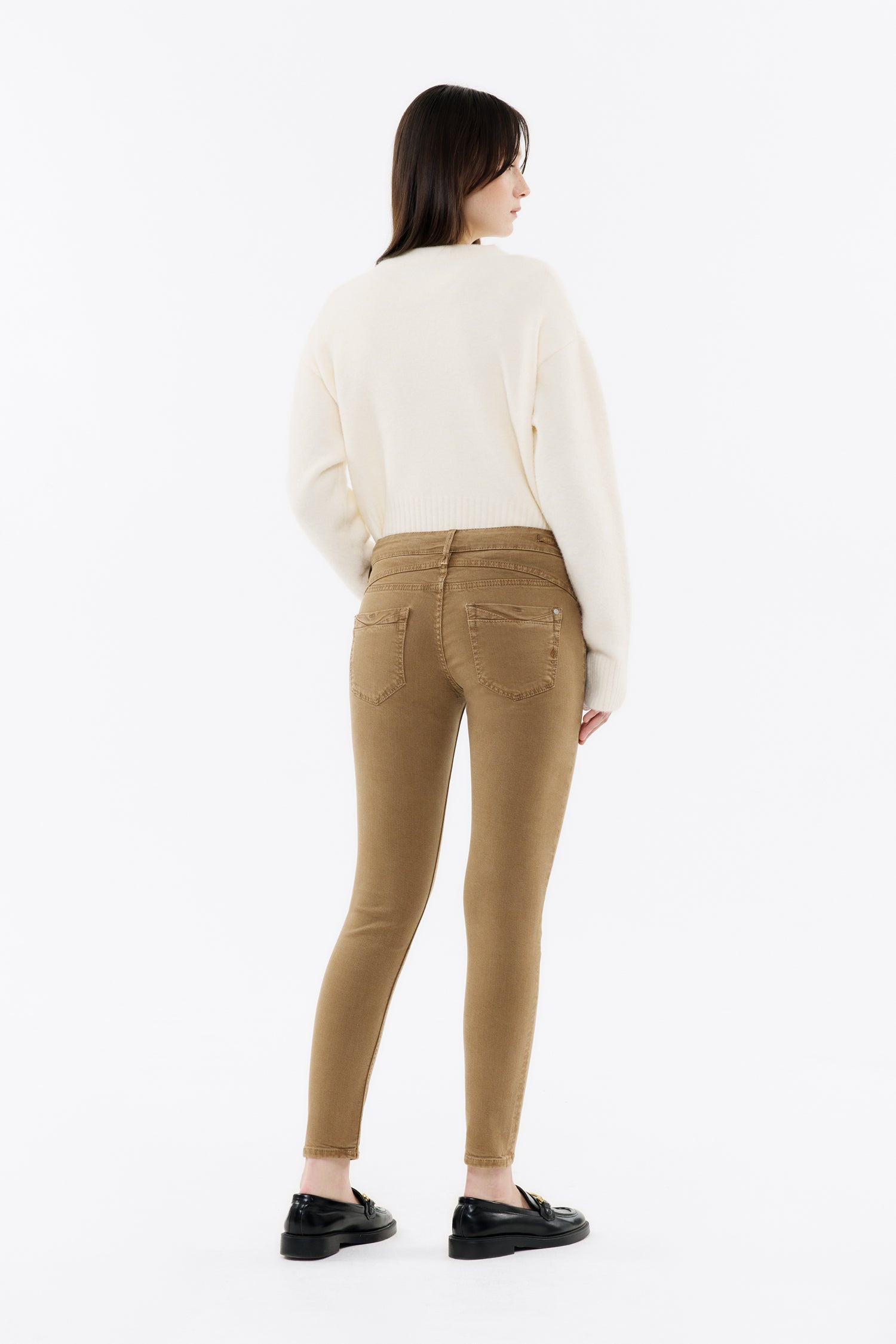 Mila - Skinny