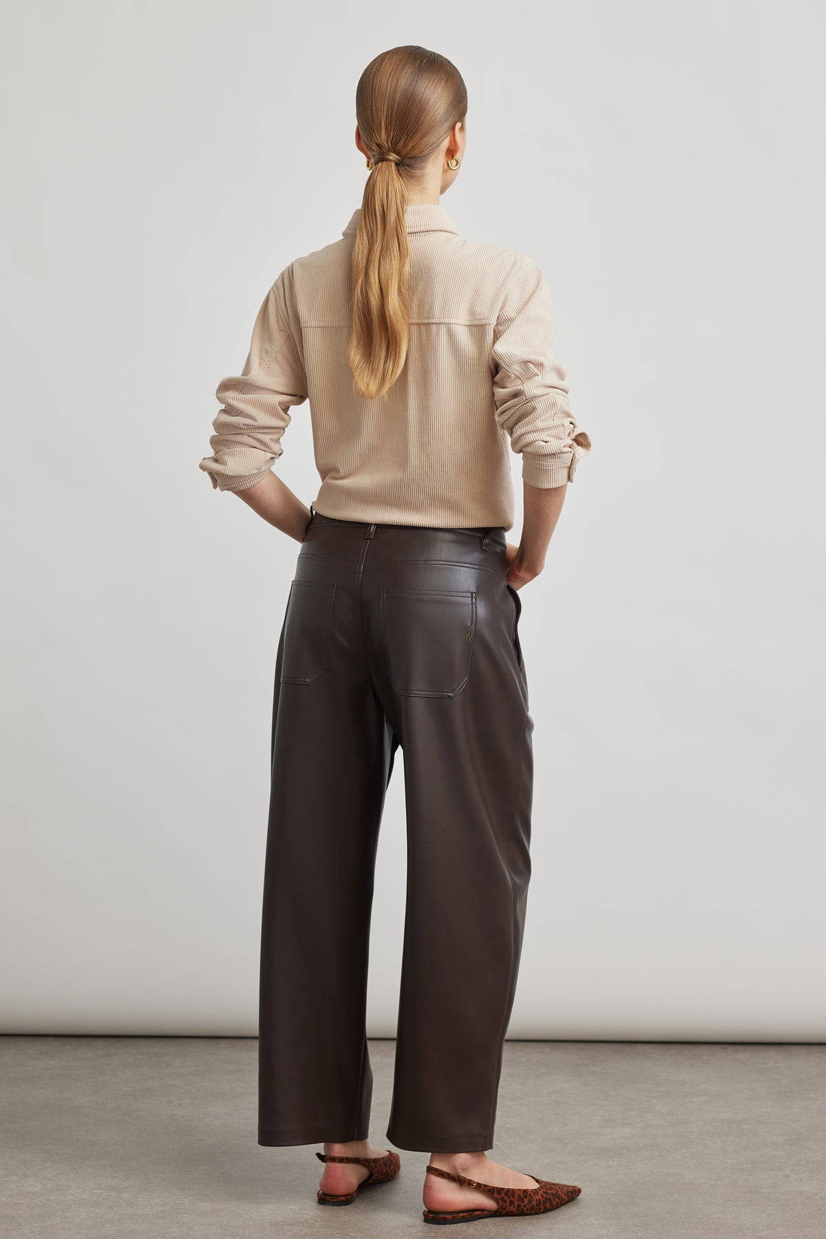 Zoe barrel fit - chocolate leather