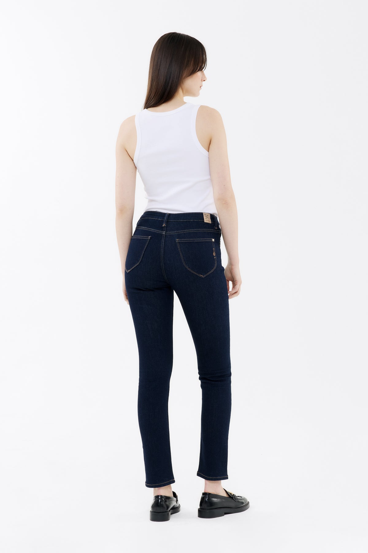 Nancy - Slim