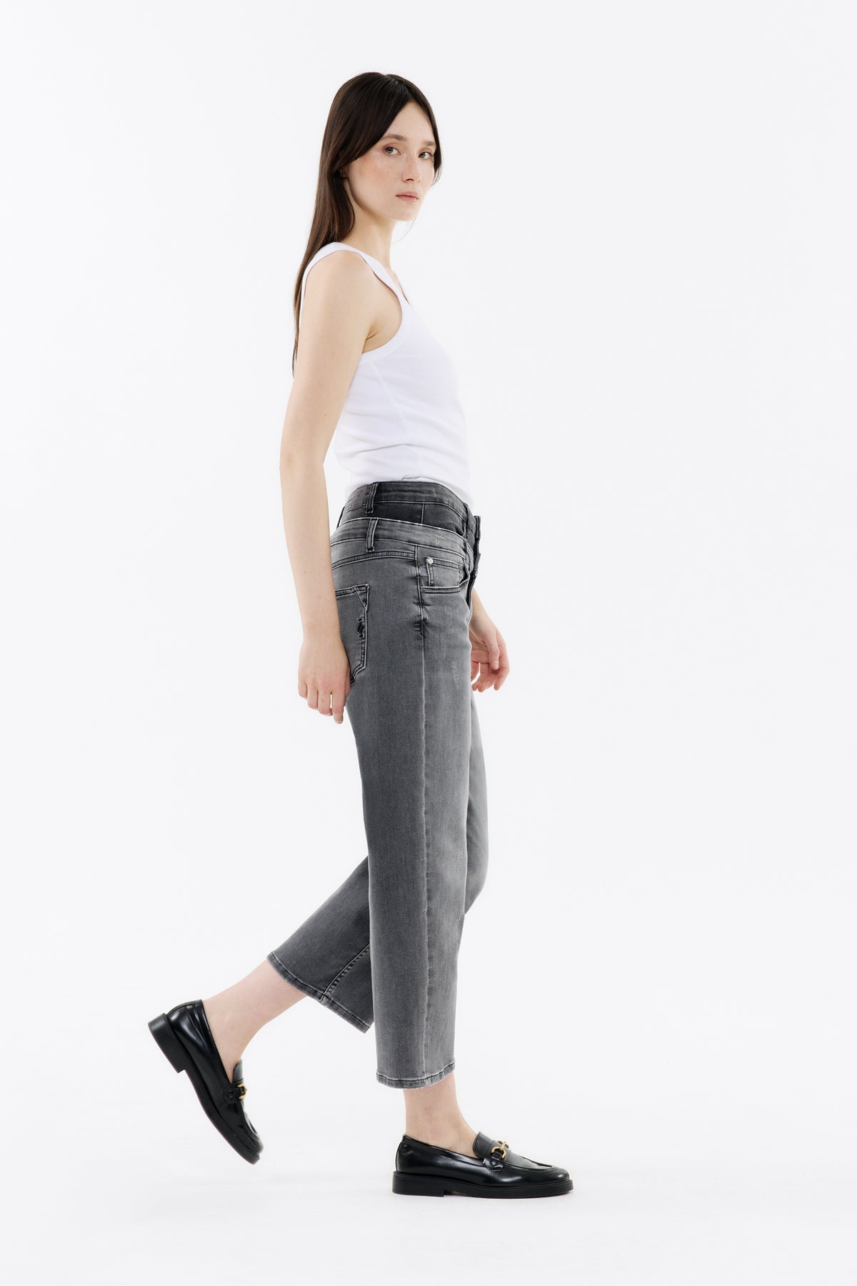 Anna - Relaxed Straight